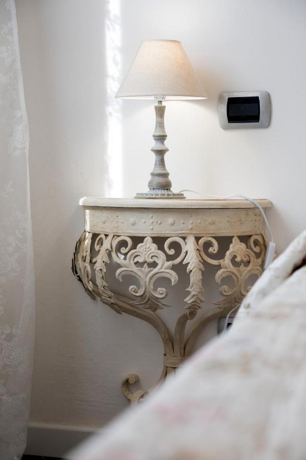 Artemisia Apartment Viareggio Bagian luar foto